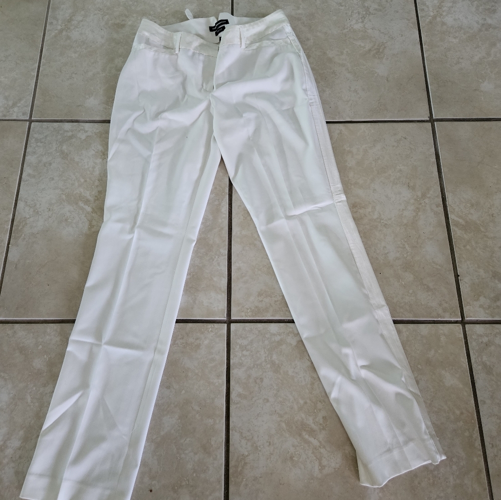 Editor pants